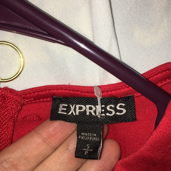 Express red crop top, size s - Picture 3 of 5